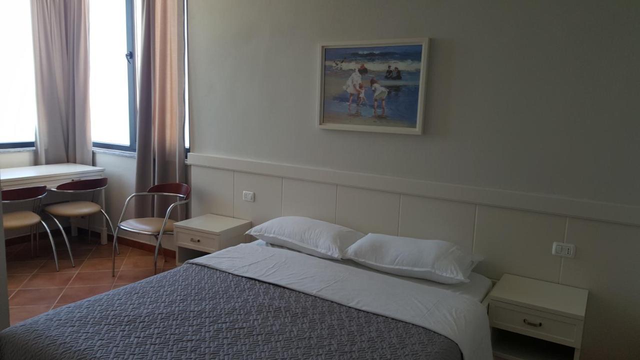 Joel Residence Durres Bagian luar foto