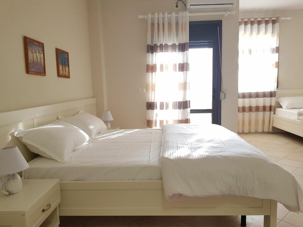 Joel Residence Durres Bagian luar foto