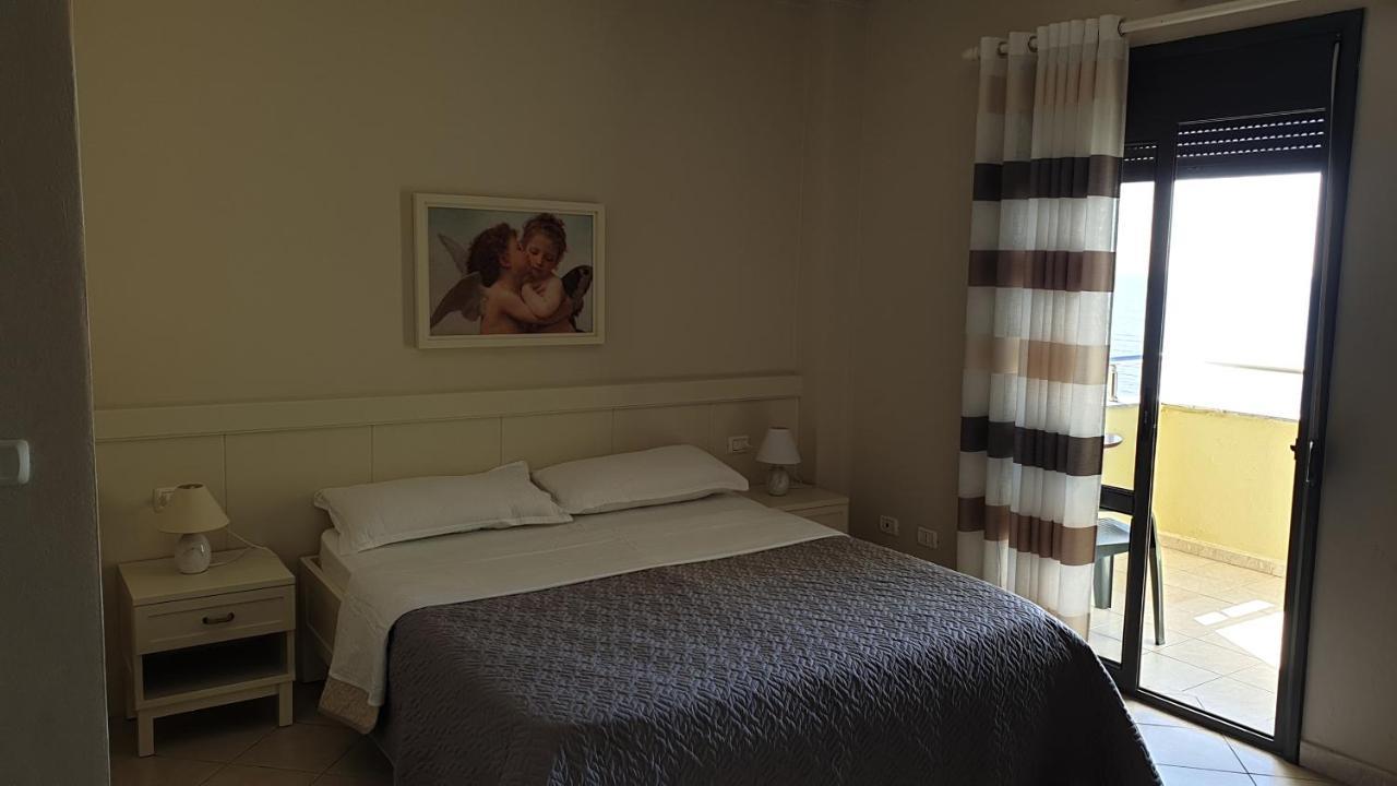 Joel Residence Durres Bagian luar foto