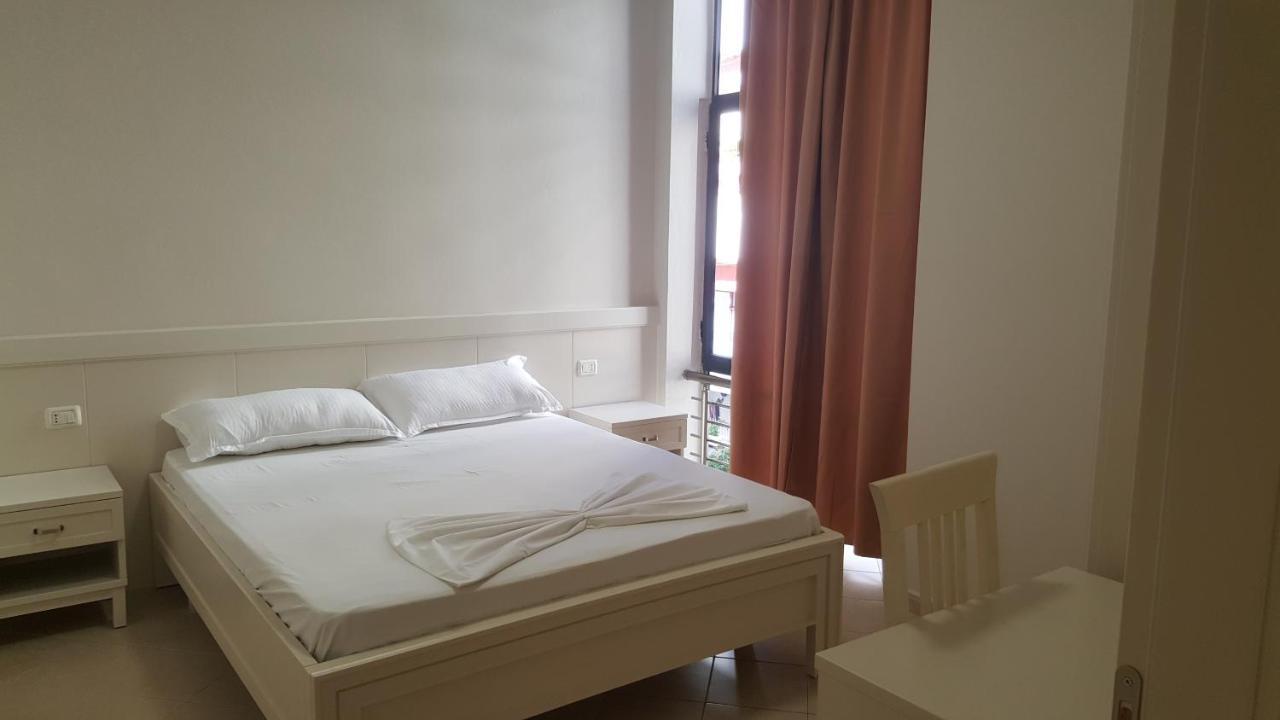 Joel Residence Durres Bagian luar foto