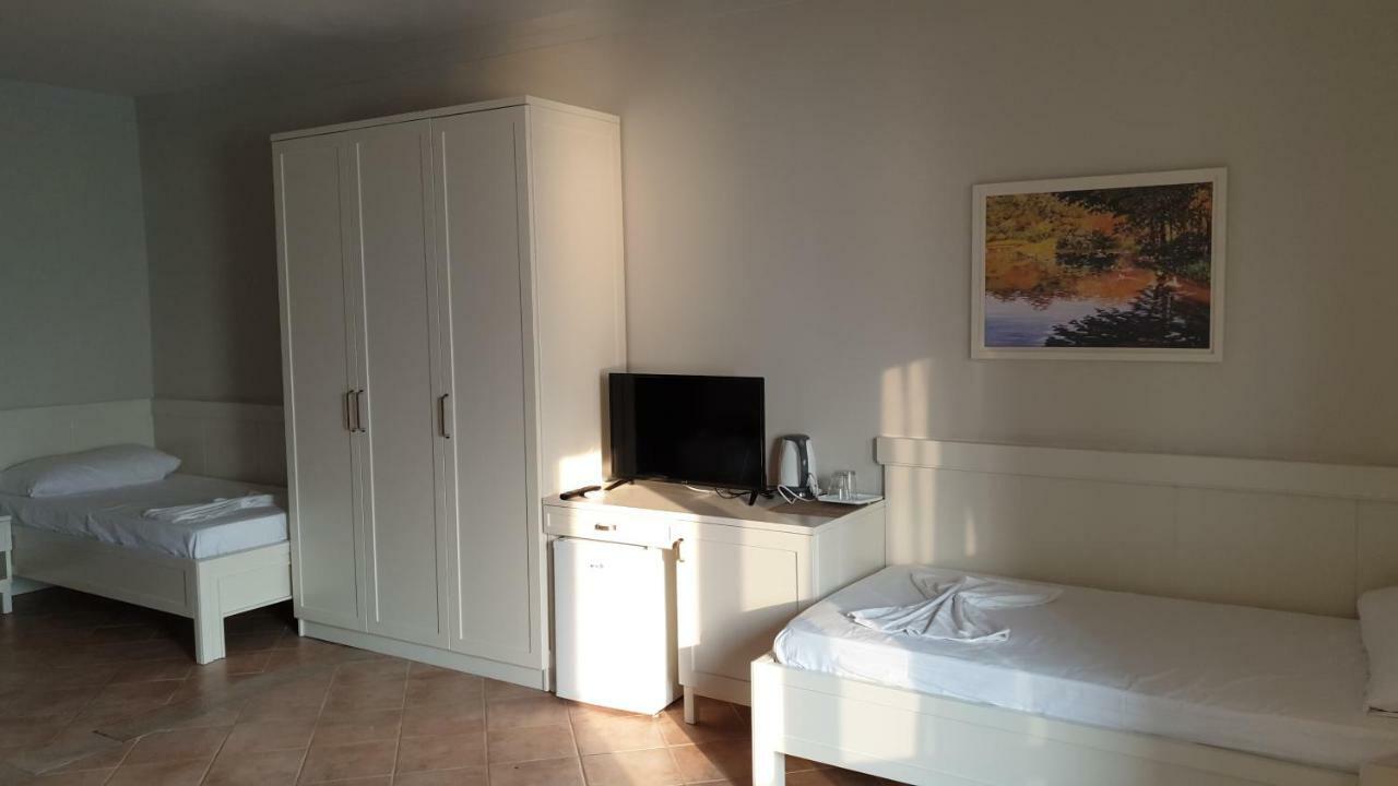 Joel Residence Durres Bagian luar foto