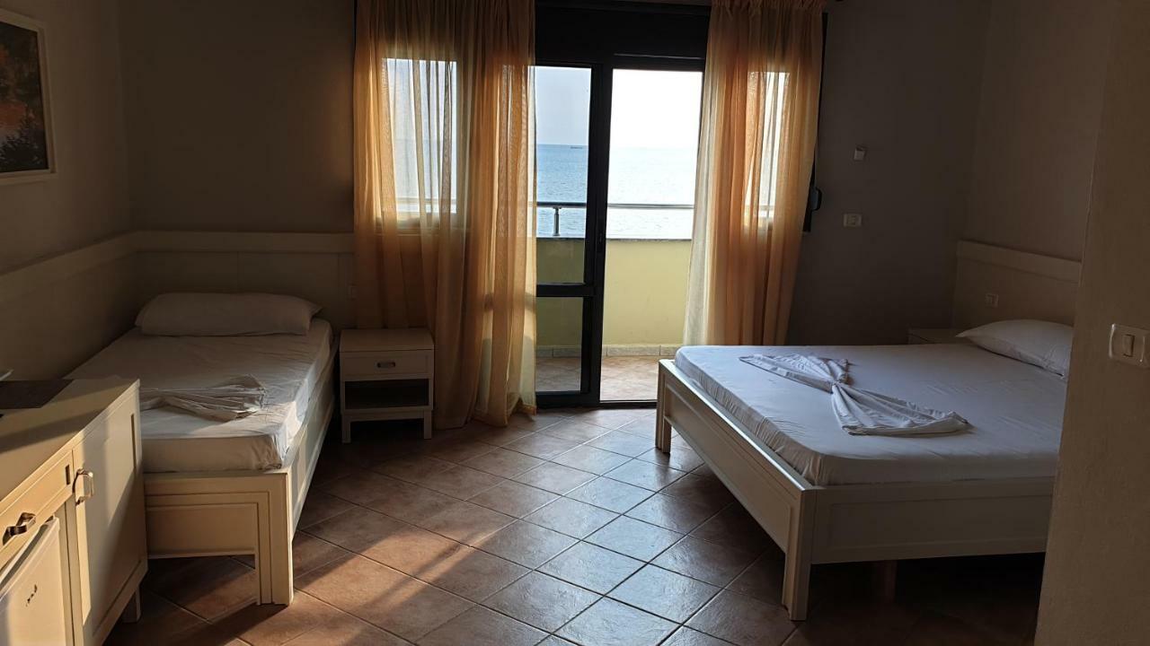 Joel Residence Durres Bagian luar foto